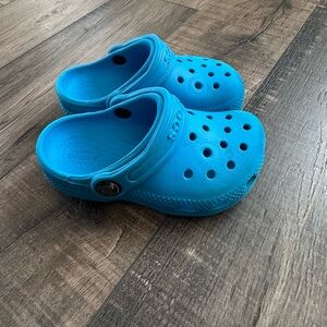 Crocs Toddler Size C 7 Classic Clog Shoes Artic